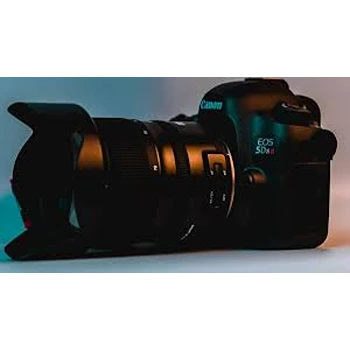 DSLR Camera